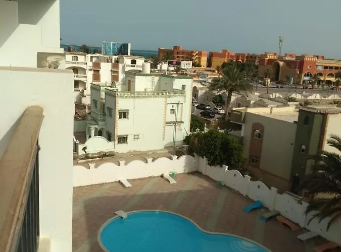 Al Makramia Compound A4 * Gurdaka
