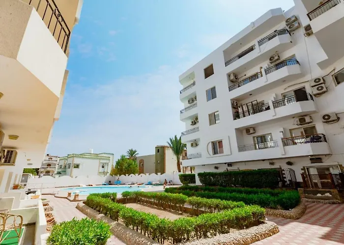 Apartman Al Makramia Compound A4 *